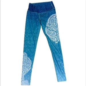 Inner Fire Yoga Workout Leggings Made in Vancouver Canada Like New Size 4 XS